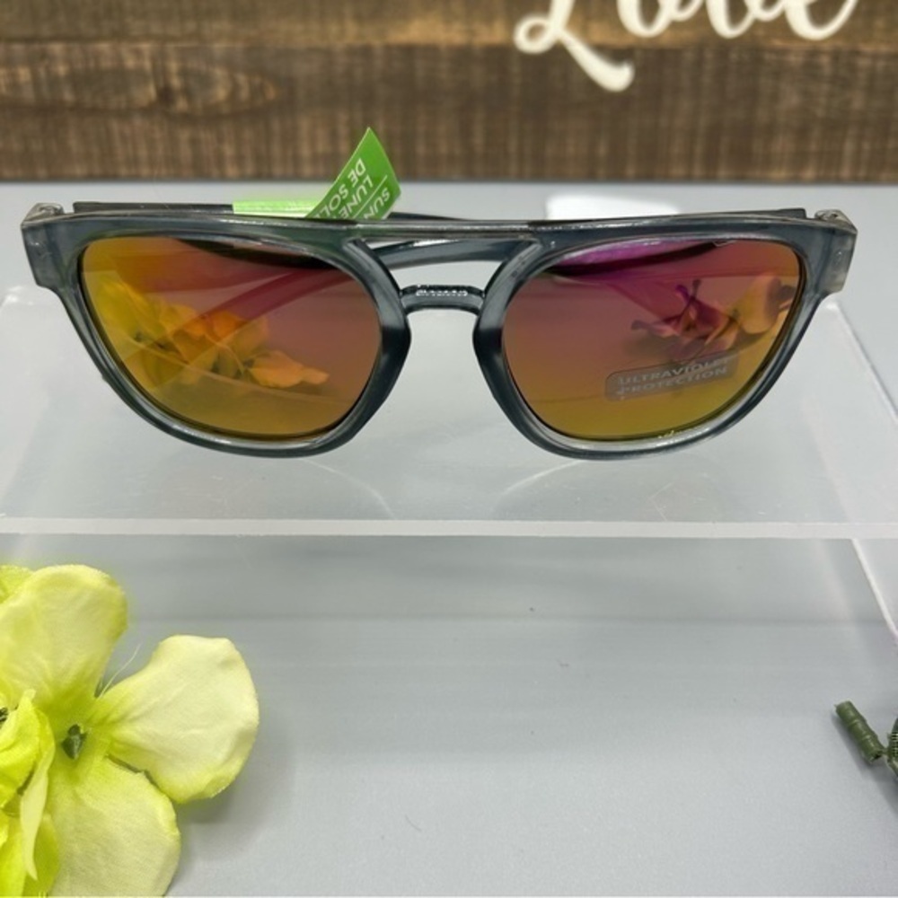 💋NWT translucent rainbow 🌈 sunglasses 😎 sunsha… - image 7